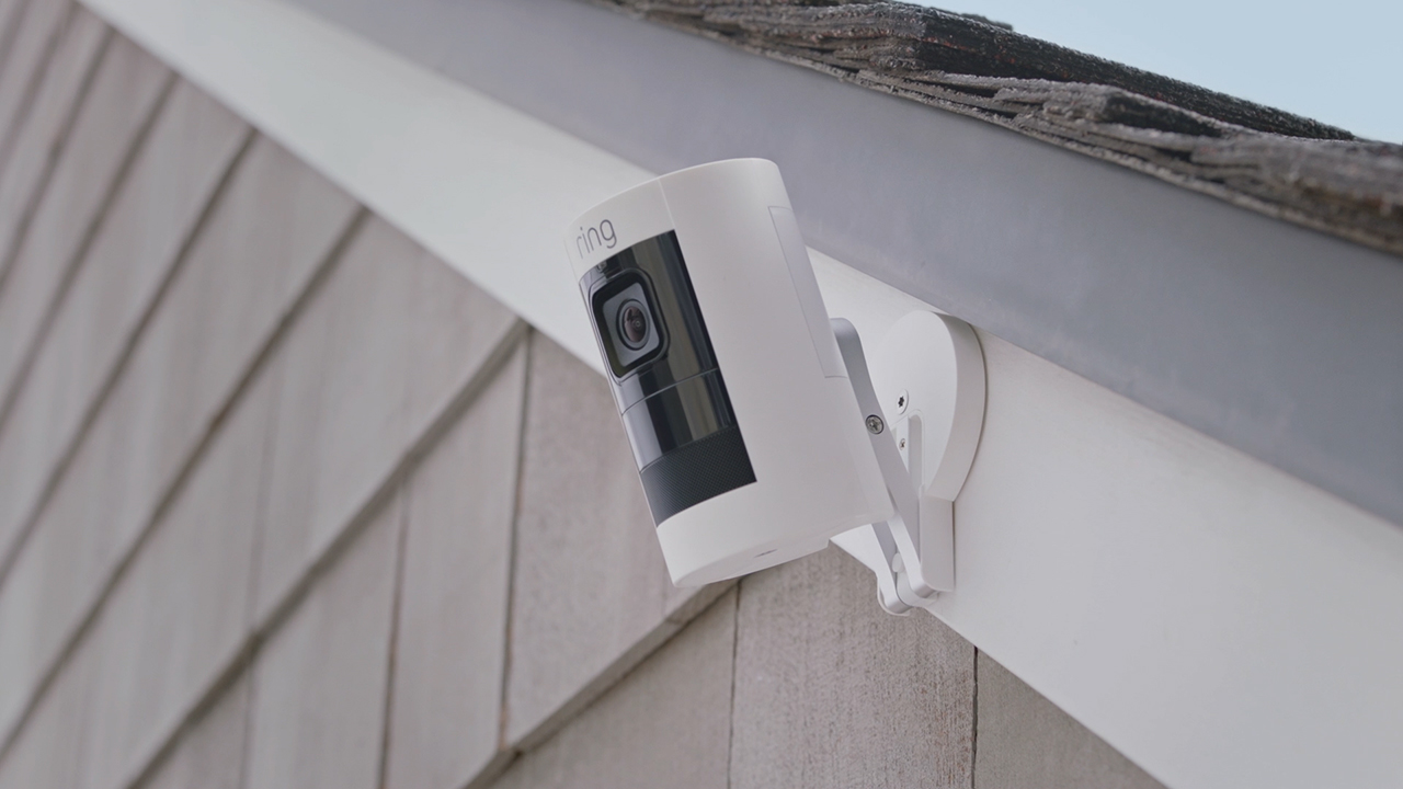 Ring today announced the upcoming availability of its first indoor/outdoor security cameras, Ring Stick Up Cam Wired and Ring Stick Up Cam Battery.