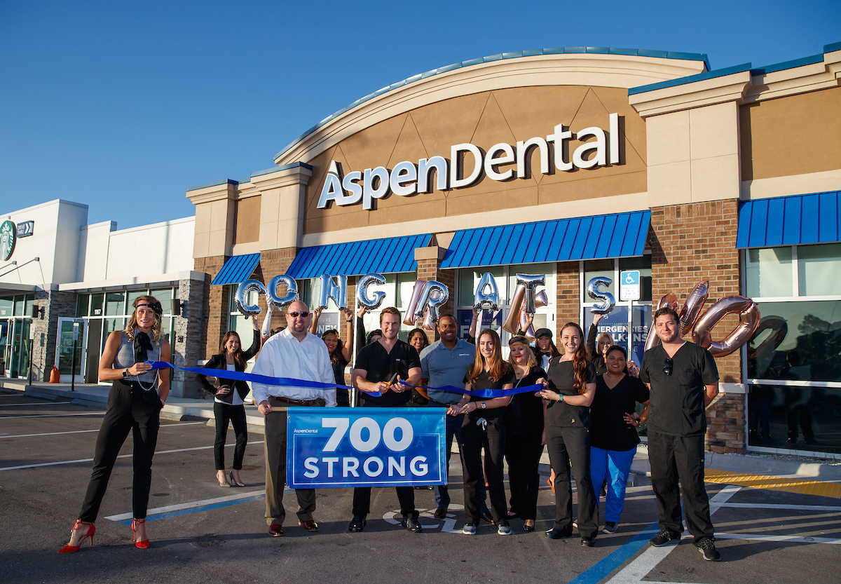 Aspen Dental Celebrates Major Milestone with Opening of 700th Office |  Business Wire