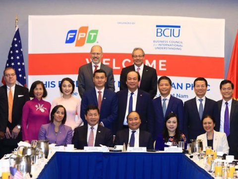 Vietnam Prime Minister Nguyen Xuan Phuc joined a Business Breakfast with US enterprises (Photo: Business Wire)