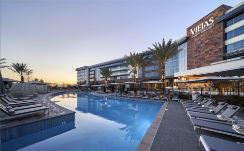 The all new saltwater pool, Allure at the New Viejas Casino & Resort. (Photo: Business Wire) 