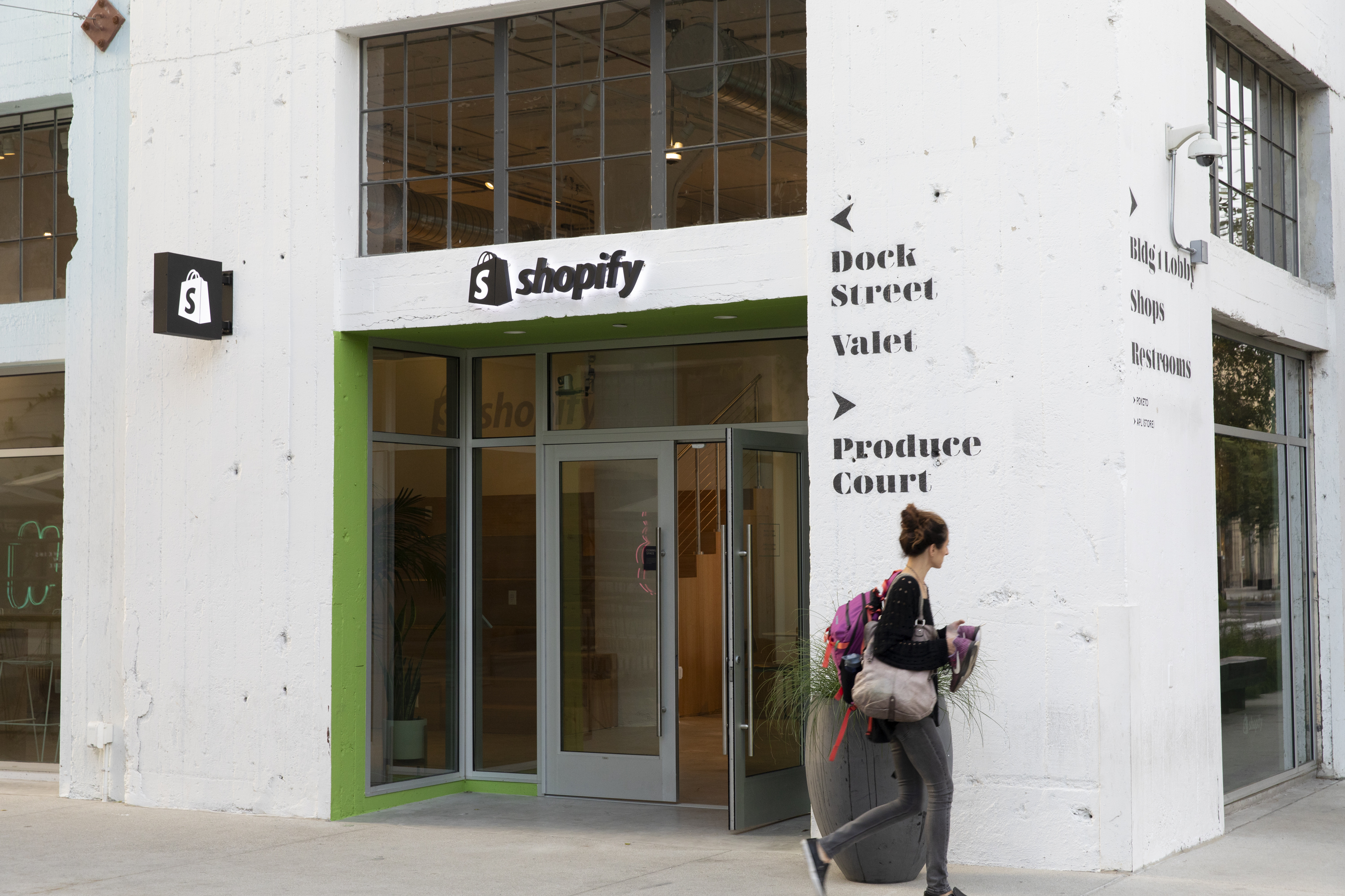 Shopify Opens Its First Brick and Mortar Entrepreneur Space in