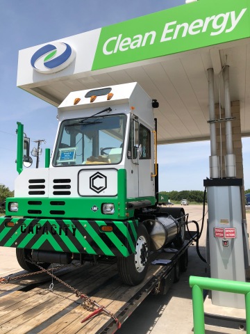 Part of a California Energy Commission Case Study, REV Group's Liquid Natural Gas Fueled Capacity Trucks TJ9000 Terminal Tractor (Photo: Business Wire)