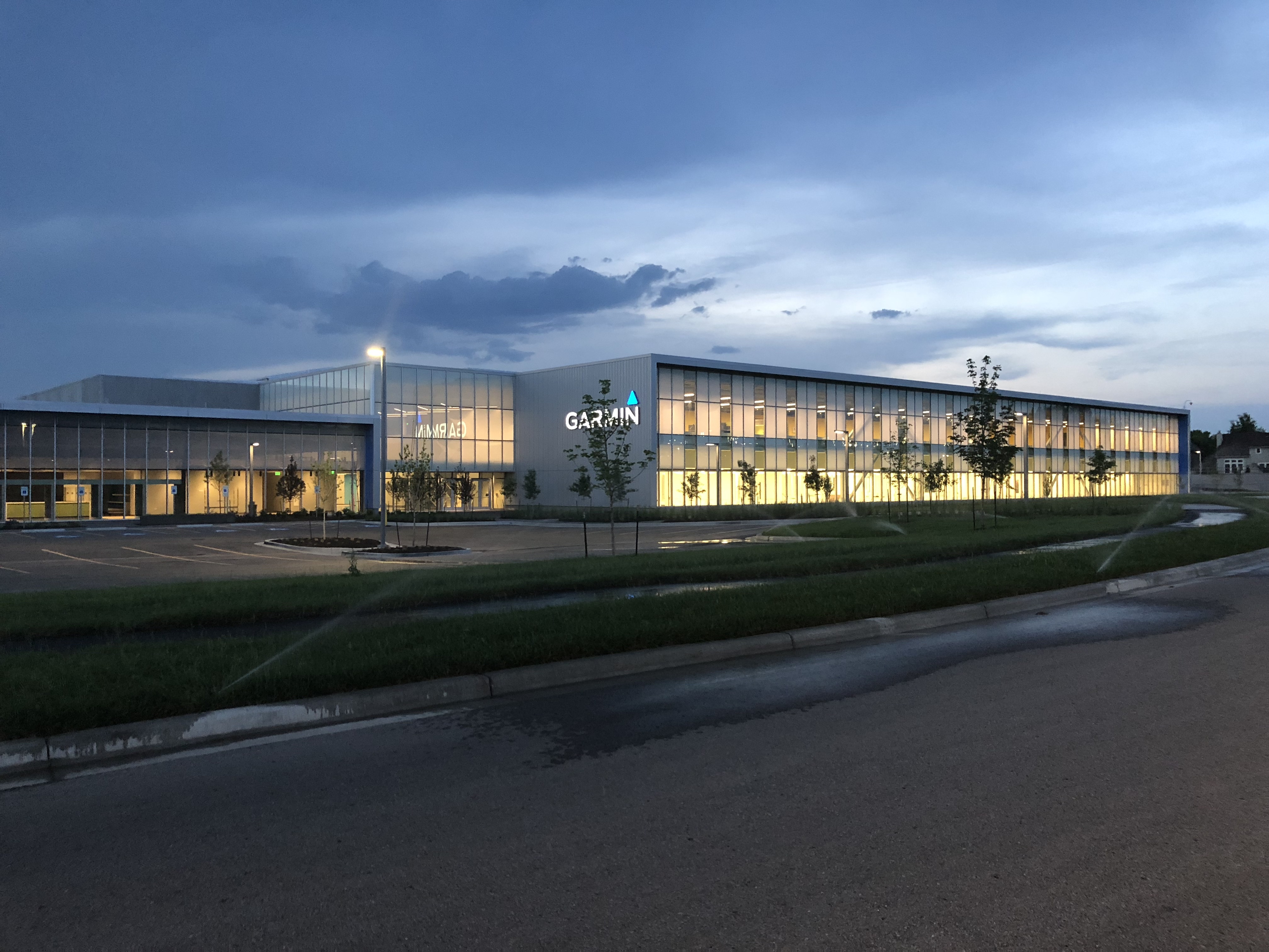 Garmin® growth continues accelerate as the company celebrates 200 million products sold and opens its Olathe campus expansion | Business