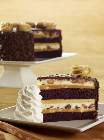 REESE'S Peanut Butter Chocolate Cake Cheesecake (Photo: Business Wire)