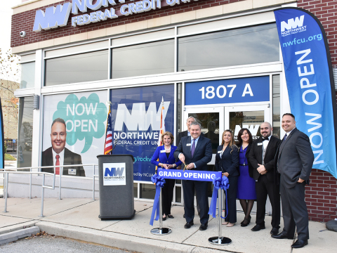 Photographed: Georgette Godwin, President & CEO of Montgomery County Chamber of Commerce, Tom Conroy, Chair of Northwest Federal Board of Directors, and Jeff Bentley, President & CEO of Northwest Federal Credit Union, pictured with the Rockville Branch team. (Photo: Business Wire)