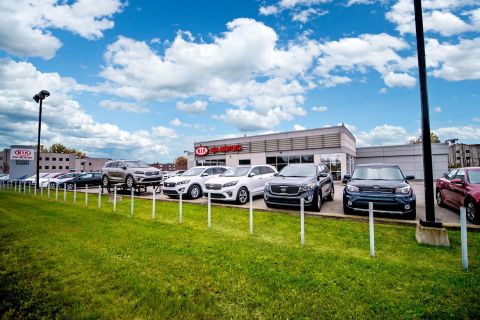 HGregoire Kia Vaudreuil (Photo: Business Wire)