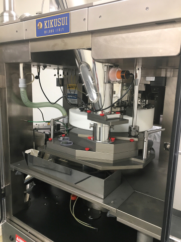 Biovation Labs extends contract manufacturing capabilities with new tableting equipment (Photo: Busi ... 