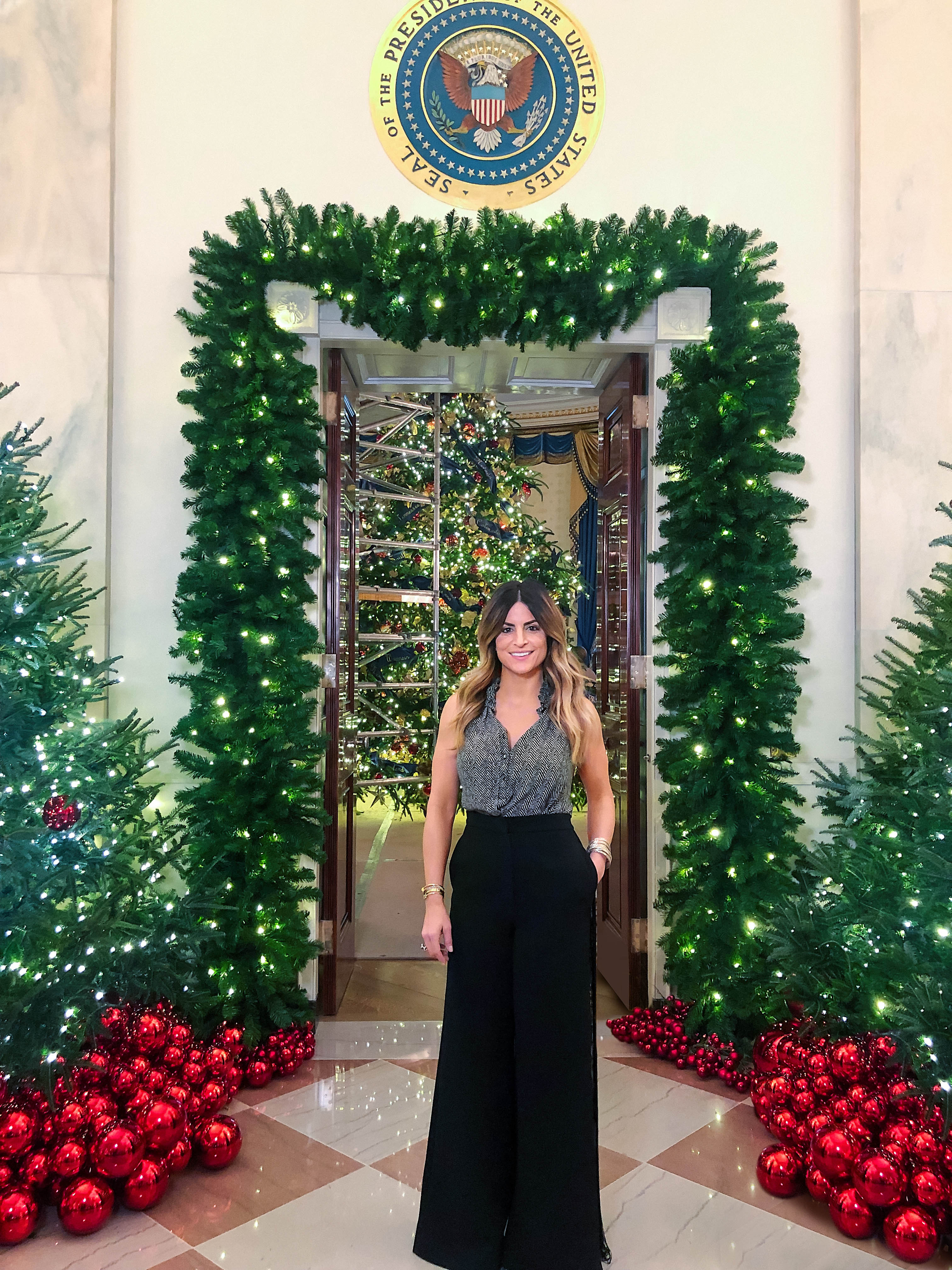 Hgtv To Premiere White House Christmas 2018 On Sunday Dec 9