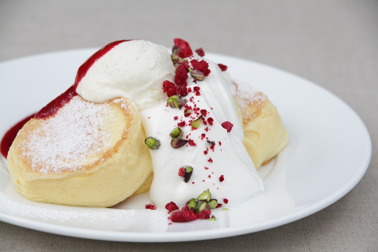 A Happy Pancake東京吉祥寺店 熱賣甜品 Classical Francoise Pancake 將作為18年聖誕特色美食在其香港店舖供應 Business Wire