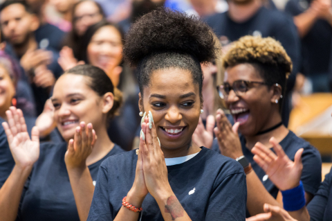 Apple employees in New York celebrate the launch of iPhone XS on September 21, 2018. (Photo: Busines ... 
