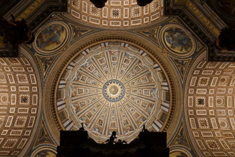 Main dome in St. Peter's Basilica with new illumination (Source: ARCHIVIO FOTOGRAFICO FABBRICA DI SA ... 