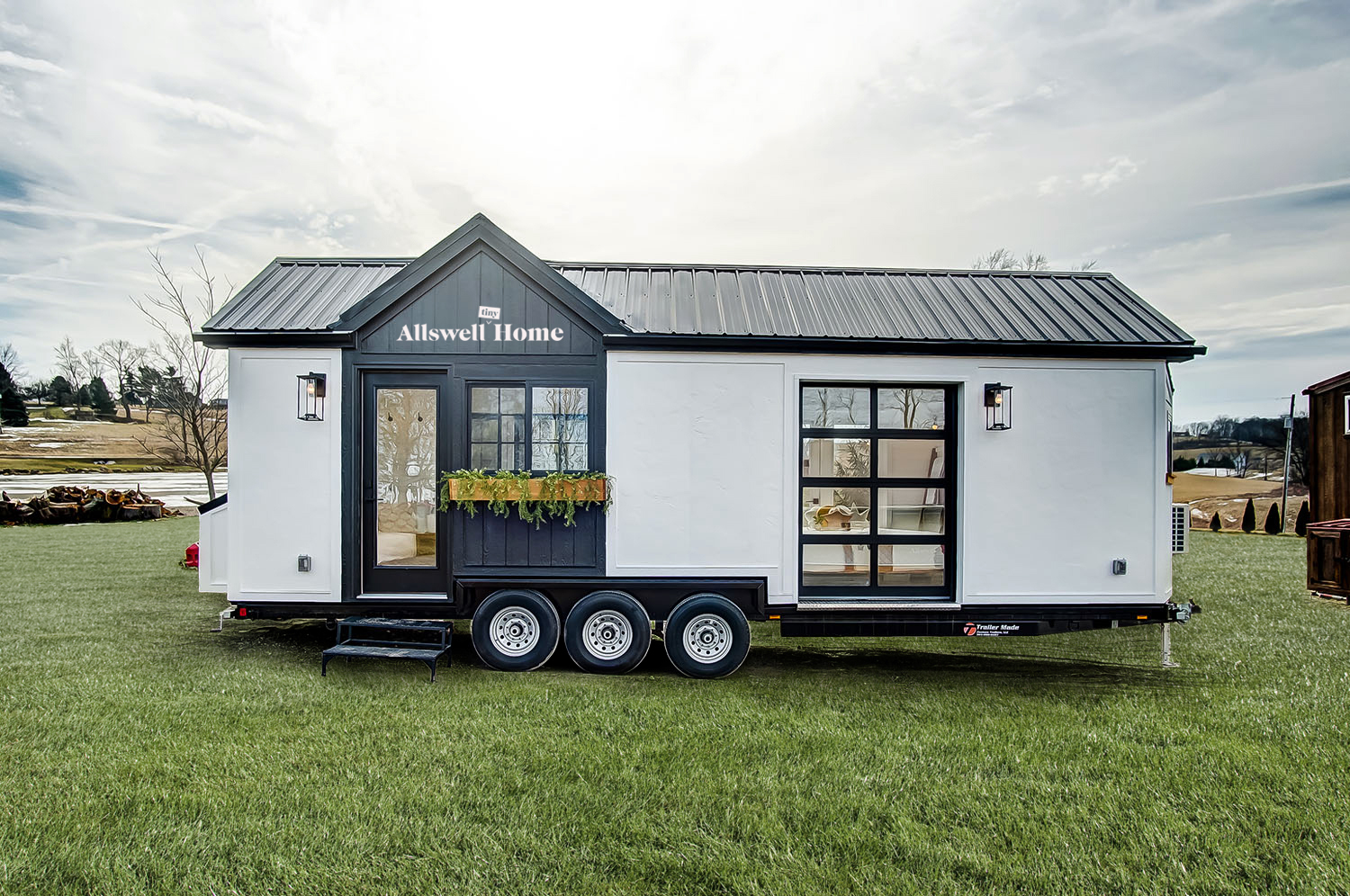 Tiny House on Wheels Concept for Mobile Retail Store!