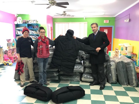Tony Mira, CEO of MiraMed and Anesthesia Business Consultants donates 600 coats to those in need. (Photo: Business Wire)