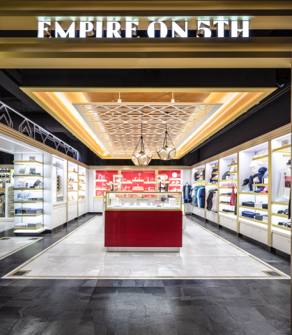 Hudson Group opens iconic new store at Empire State Building (Photo: Business Wire)