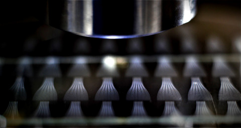Optoscribe: wafer scale fabrication of fan-out (Photo: Business Wire)