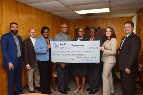 A Mississippi nonprofit received $16,000 in partnership grant funds from BancorpSouth Bank, Trustmark National Bank, BankPlus and FHLB Dallas to help provide financial education. (Photo: Business Wire)