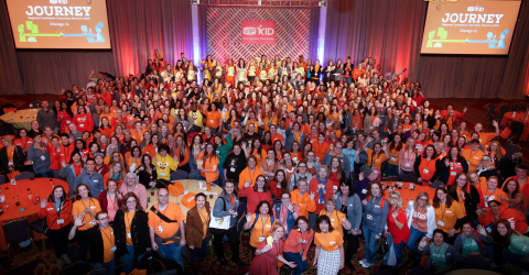 Group photo at VIPKid’s fourth regional Journey conference in Chicago, March 9, 2019 (Photo: Busines ... 