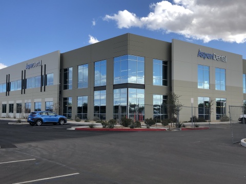 Aspen Dental, the largest branded network of dental practices in the U.S., has a new state-of-the-art Scheduling Center in one of the fastest-growing suburbs of Phoenix – bringing hundreds of new jobs to the Chandler, Arizona, community. The expansion is designed to better support Aspen Dental’s industry-leading new patient demand and continued growth across the U.S., which will include 80 new office locations in 2019 alone. (Photo: Business Wire)