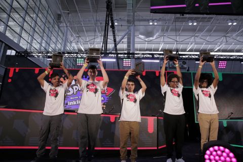In this photo provided by Nintendo of America, FTWIN wins the Splatoon 2 North America Inkling Open 2019 on Saturday, March 30, 2019, at PAX East in Boston. (Photo: Business Wire)