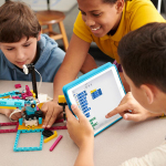 レゴ エデュケーションが、STEAM教育を加速するプログラミング教材 、新製品「レゴ®エデュケーションSPIKE(TM)プライム」を発表