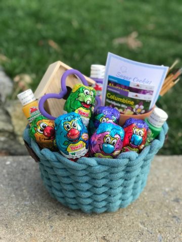 Create your own eco-conscious basket this Easter using Yowie Chocolates. Find more details here - ht ... 