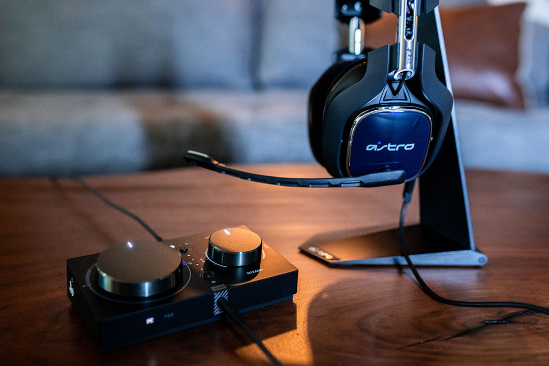 do you need a mixamp for astro a40 on ps4