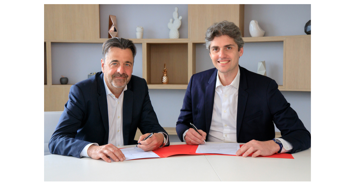 Orange Cyberdefense and Gatewatcher Sign the First Strategic Partnership  between Service Providers with French National Cybersecurity Agency (ANSSI)  Accreditation