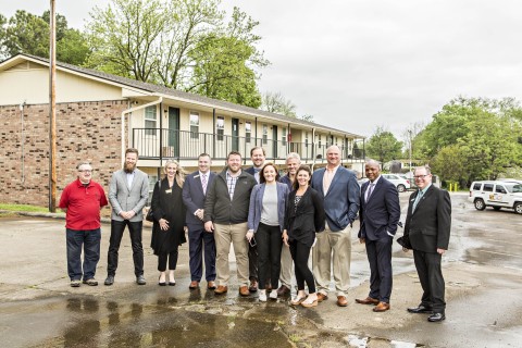 Representatives from Simmons Bank and the Federal Home Loan Bank of Dallas attended a ground-breaking event for construction of new apartments for young adults who have aged out of foster care. (Photo: Business Wire)