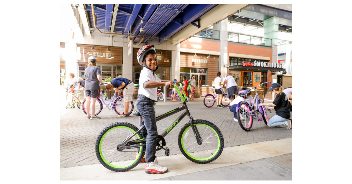 Huffy Bicycles Partners with Together We Rise to Donate Bikes to Foster