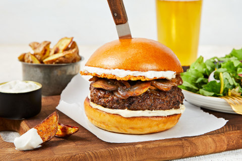 HelloFresh Elevates the At-Home Dinner Experience with the Launch of New Premium Menu Items: Craft Burgers and Taste Tours (Photo: Business Wire)