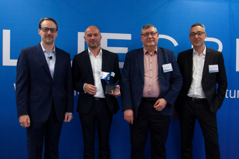 Grant Miller, President and CEO, BlueCrest; Denis Assié, Sales Director, Edokial; Serge Salvetat, Directeur BU Editique, Edokial; Marc Giustiniani, Directeur Commercial France Systems & Graphic, BlueCrest (Photo: Business Wire)