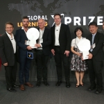 賞金1500万ドルのグローバル・ラーニングXプライズは2組が大賞を共同受賞