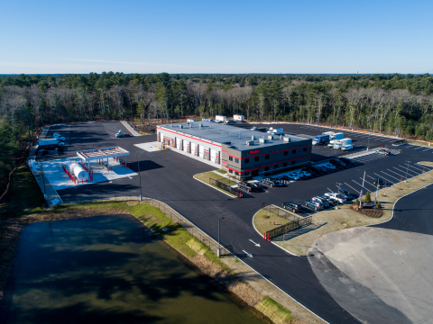 The new Ryder facility, located at 60 Commerce Way, Norton, MA 02766, offers customers convenient access to the major highways of Interstate 495, Route 24, and Route 95, servicing the greater Boston area, as well as Cape Cod and the MetroWest region. (Photo: Business Wire)