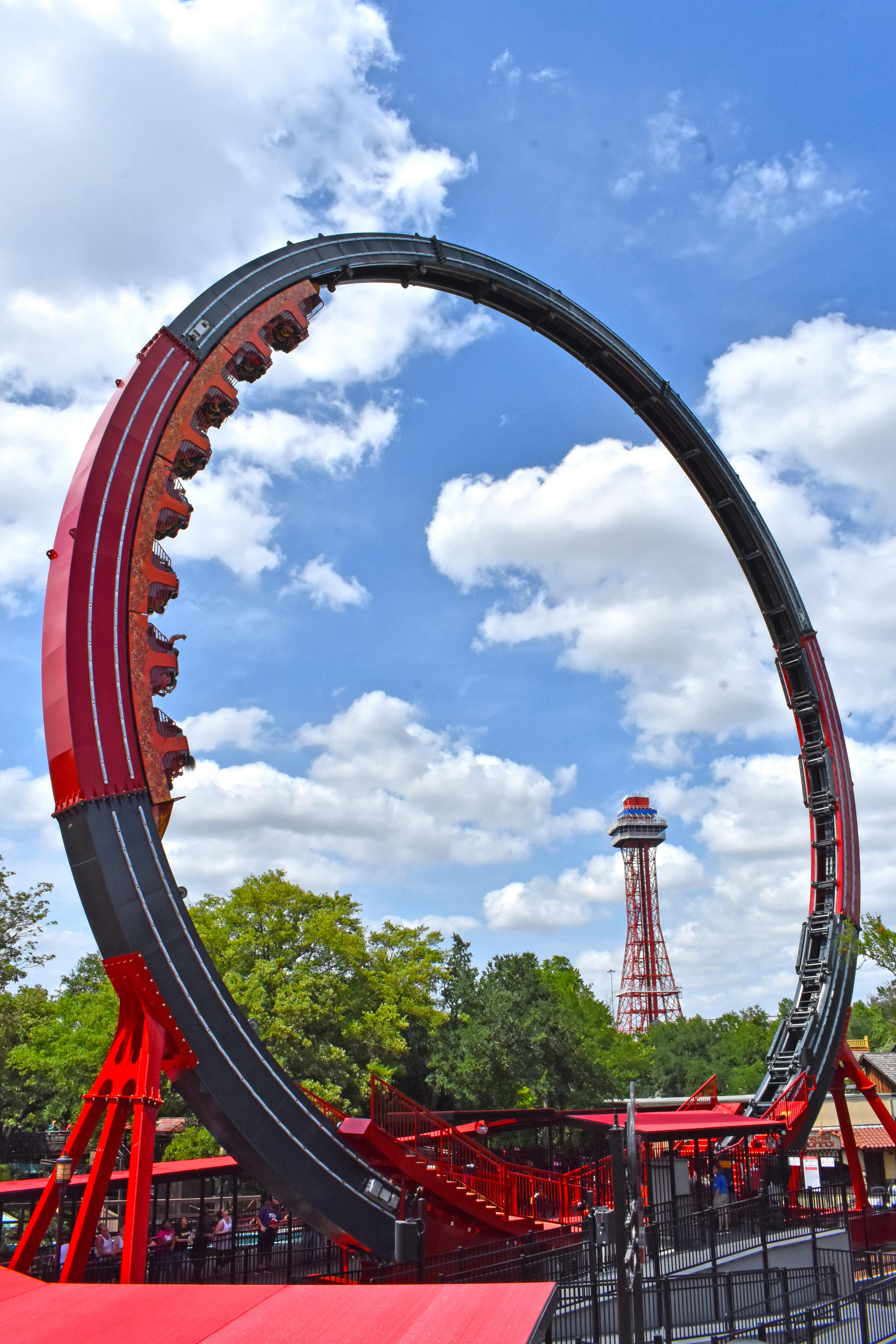 World S Tallest Loop Coaster Opens At Six Flags Over Texas