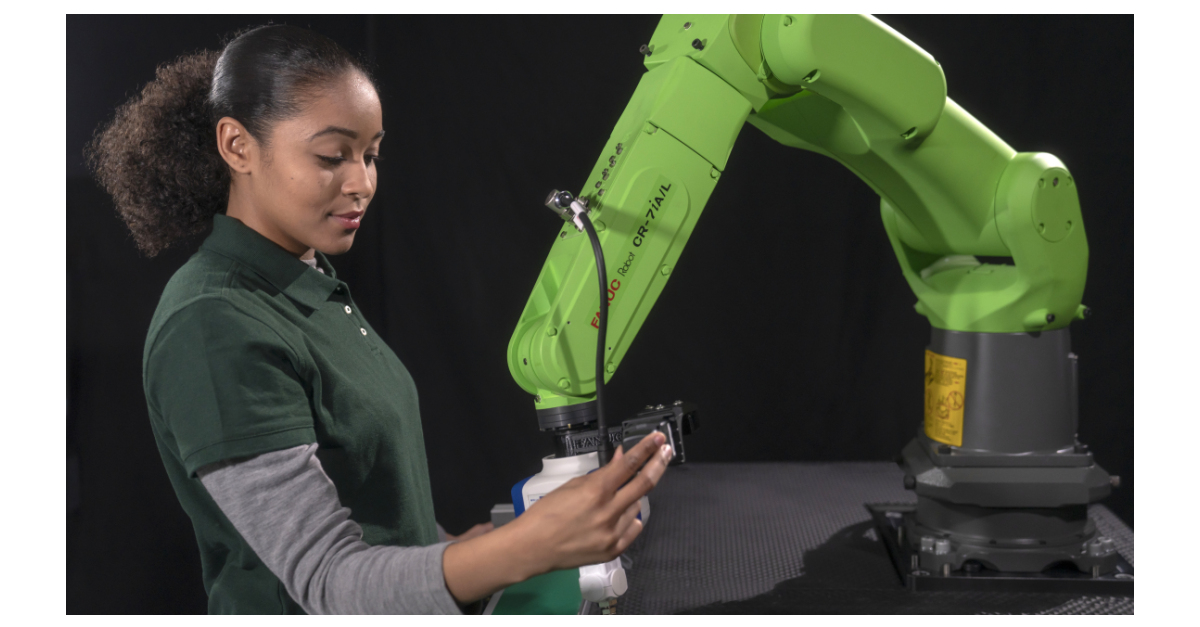 FANUC to Demonstrate its Easy to Use Cobots at Amazon’s reMARS