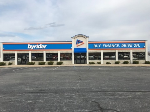 New Byrider store signage (Photo: Business Wire)