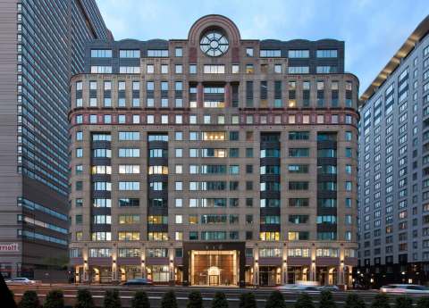 Columbia Property Trust has signed a lease with Silversmith Capital Partners at 116 Huntington Avenue in Boston, which helped bring the building to 100% leased. Photo by Chuck Choi Architectural Photography.