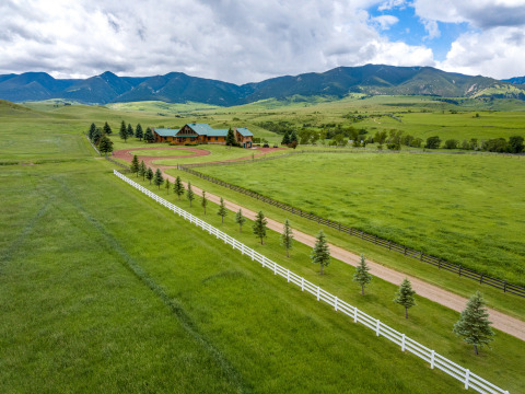 Holy Cow Ranch Sheridan, WY (Photo: Business Wire)