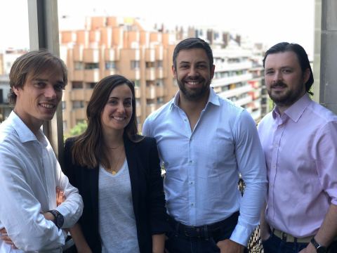 El equipo fundador. Laurent Descout (Consejero delegado), Nuria Molet (Directora Legal), Emmanuel Anton (Director de Producto) y Ian Yates (Director de tecnología). (Photo: Neo Capital Markets)