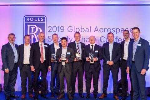 4th from right: Mauro Fioretti - President and CEO Pietro Rosa Group. Rolls-Royce leadership team: Lee Fromson - EVP Compressors, Frazer McIntosh - Head of M.E. Civil Aerospace, Chris Chorlaton - President R-R Civil Aerospace, Alex Hislop – SME Compressors, Warwick Mathews - Procurement and Installations, Sebastian Resch - Ops Director Civil Aerospace, Garry Train – Manufacturing Exec Compressors (Photo: Business Wire)