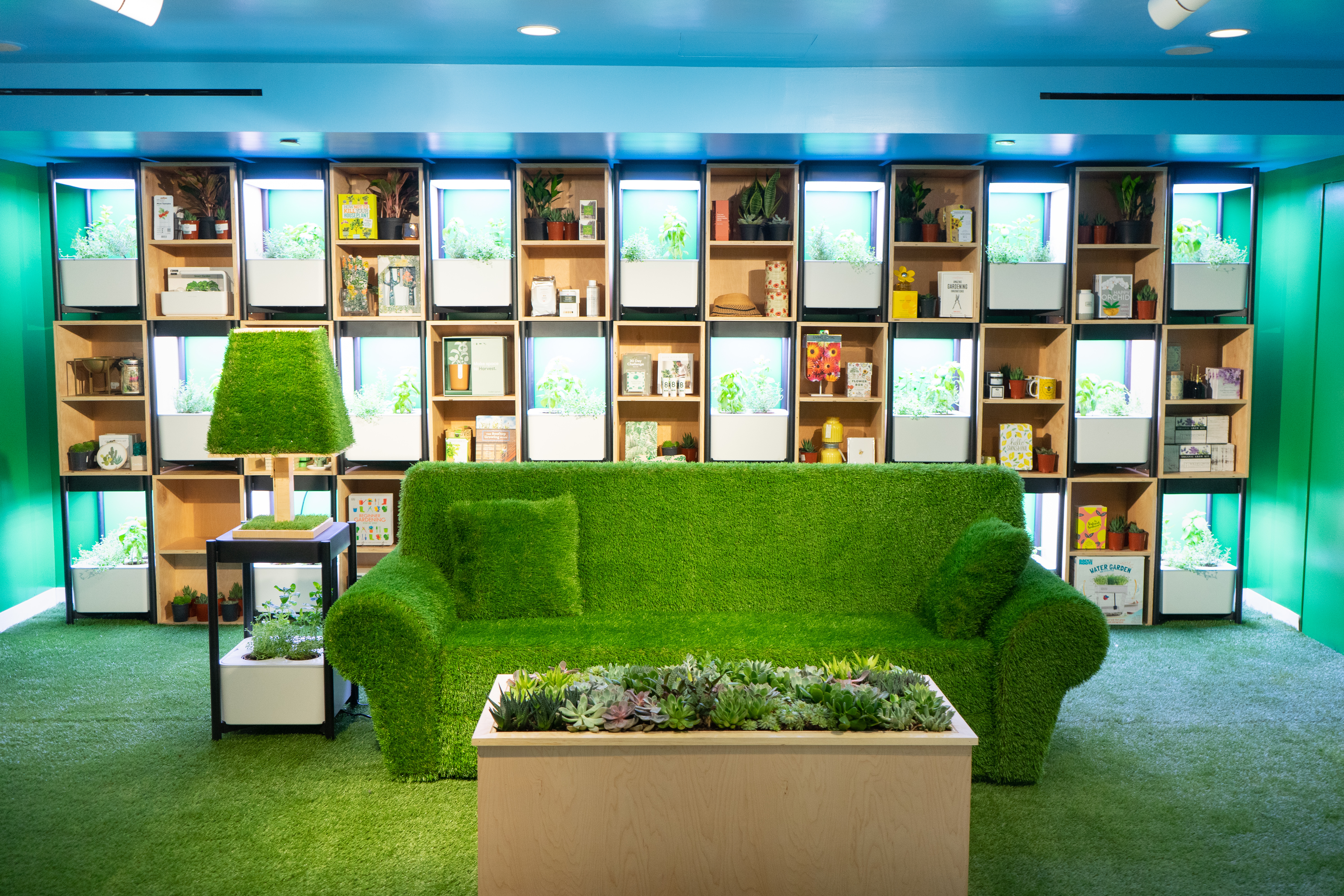 Story At Macy S Presents Outdoor Business Wire