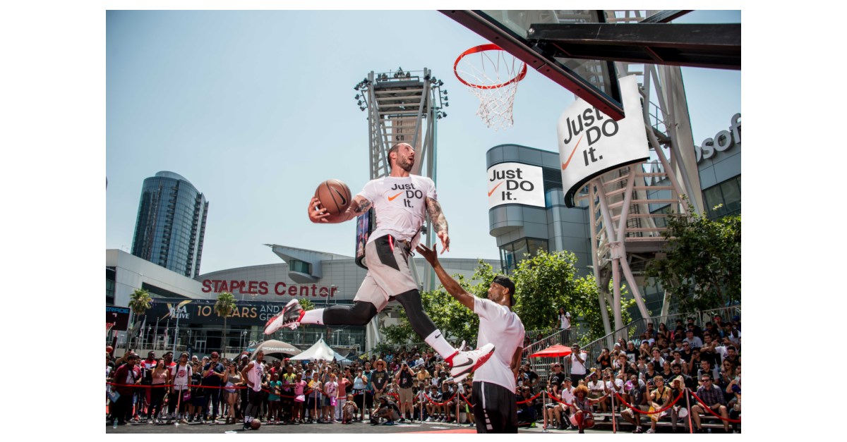 3x3 dunk champ Staples has become a social media sensation - FIBA