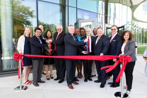 American Campus Communities and the University of Illinois at Chicago celebrate the grand opening of the partnership’s newest on-campus student community, the Academic and Residential Complex. ACC EVP of Public-Private Transactions James Wilhelm joins UIC Chancellor Michael Amiridis, UIC President Timothy Kileen, UIC Board of Trustees representatives and city of Chicago and Illinois state representatives for the community’s ribbon cutting ceremony. Pictured (from left to right): Allison Bondele, Student President UIC Campus Housing Resident Hall Association; Byron Sigcho-Lopez, Alderman City of Chicago 25th Ward; Bill Cunningham, State Senator 18th District; Theresa Mah, State Representative 2nd District; Michael Amiridis, Chancellor, University of Illinois at Chicago; Jamie Wilhelm, ACC EVP of Public-Private Transactions; Emanuel “Chris” Welch, State Representative 7th District; Camille Lilly, State Representative 78th District; Timothy Killeen, President University of Illinois; William Q. Davis, State Representative 30th District; Patrick Daley Thompson, Alderman, City of Chicago 11th Ward; Ramon Cepeda, Trustee, University of Illinois and Elizabeth Hernandez, State Representative, Illinois 24th District. (Photo: Business Wire)