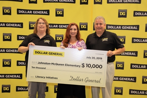 Dollar General presented a $10,000 donation to Johnston-McQueen Elementary School as part of its commitment to support the Longview community and its mission of Serving Others. (Photo: Business Wire)
