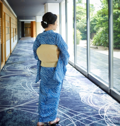 The intangible cultural property "nagaitachugata" yukata, the casual kimono, using indigo-dye will be displayed as a part of the cultural exhibition entitled "Staying Cool in Summer - Japanese Wisdom and Beauty". (Photo: Business Wire)