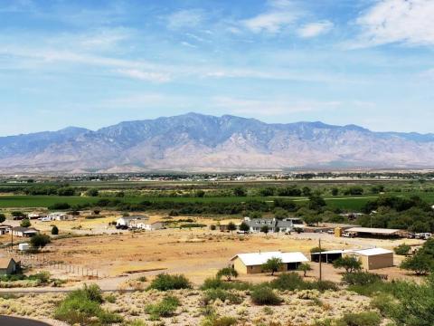 The City of Safford uses the Sensus FlexNet® communication network across all of its utility services; water, gas, and electricity to capture real-time data for enhanced customer service. (Photo: Business Wire)