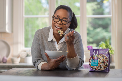 Comfort food gets a bad rap, but Oprah Winfrey, in collaboration with Kraft Heinz, is making it easier to enjoy with new O, That’s Good! Frozen Skillet Meals—a delicious and convenient dinner made with a twist of veggies in the sauce. (Photo: Business Wire)