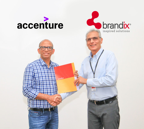 Manish Sharma, group operating officer for Accenture Operations, and Ashroff Omar, Brandix’s group chief executive officer