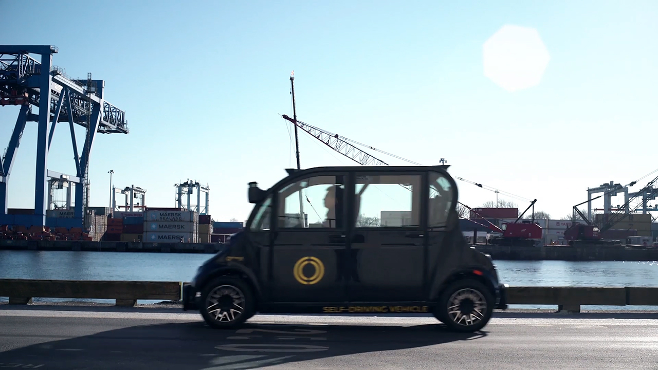 Using Velodyne sensors, Optimus Ride can precisely locate the position of people and objects around its vehicles, as well as calculate their speed and trajectory.
