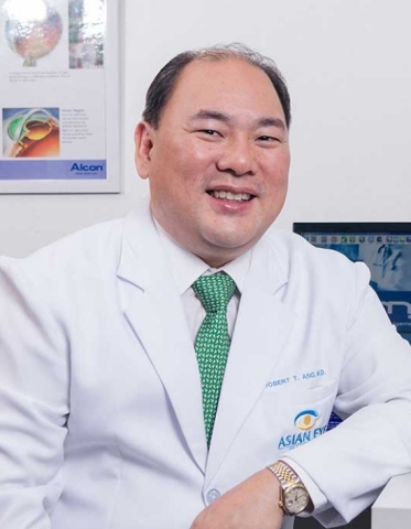 Robert T. Ang, M.D., Head of Cornea and Refractive Surgery Services at the Asian Eye Institute. (Photo: Business Wire)